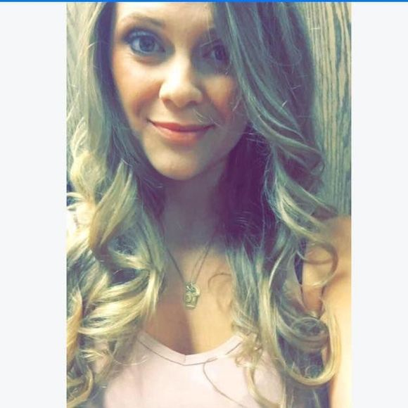 Meet your Posher, Brittany - Picture 1 of 1